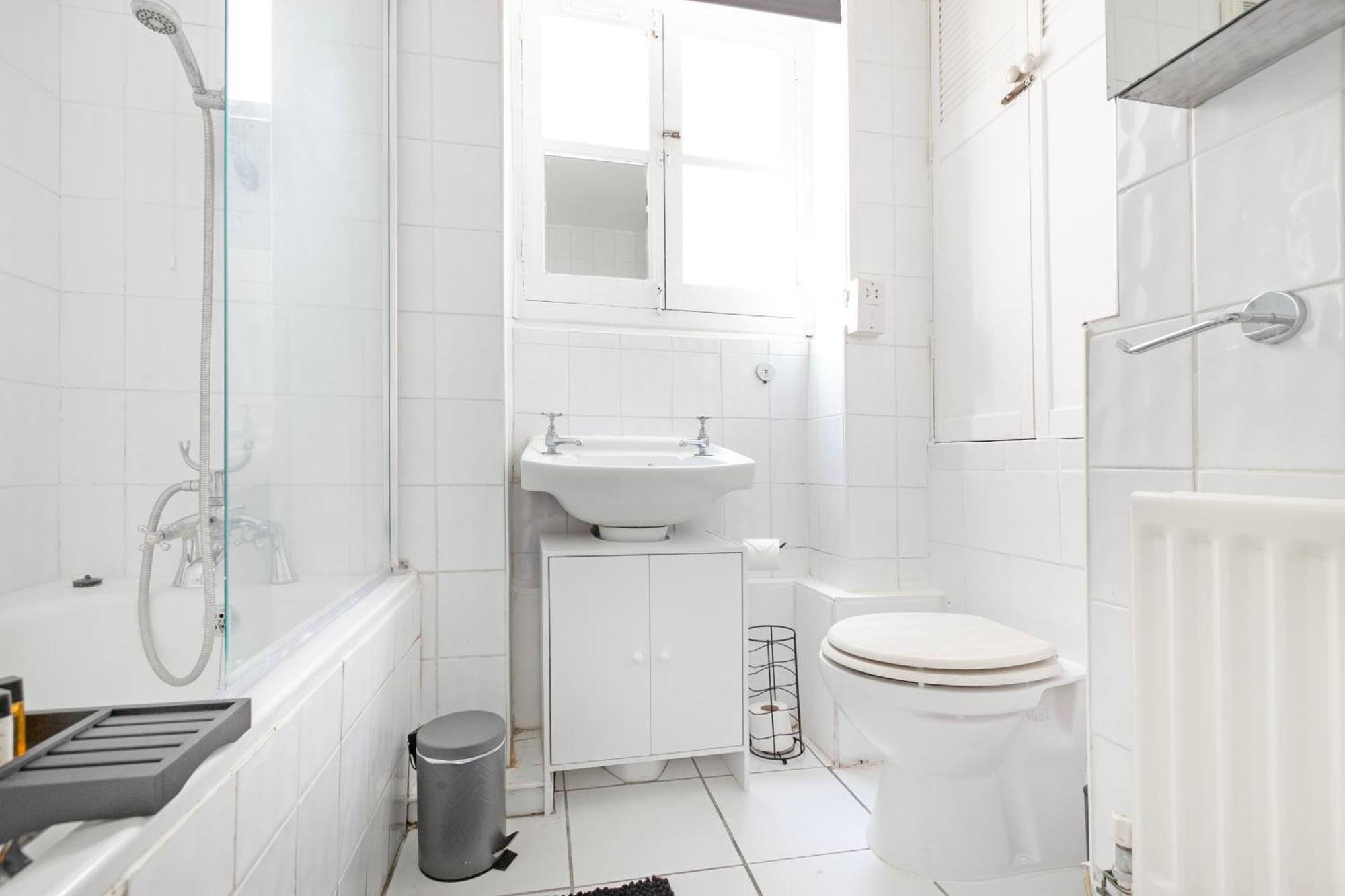 Beautiful One Bedroom Flat In Scott Ellis Gardens Лондон Экстерьер фото