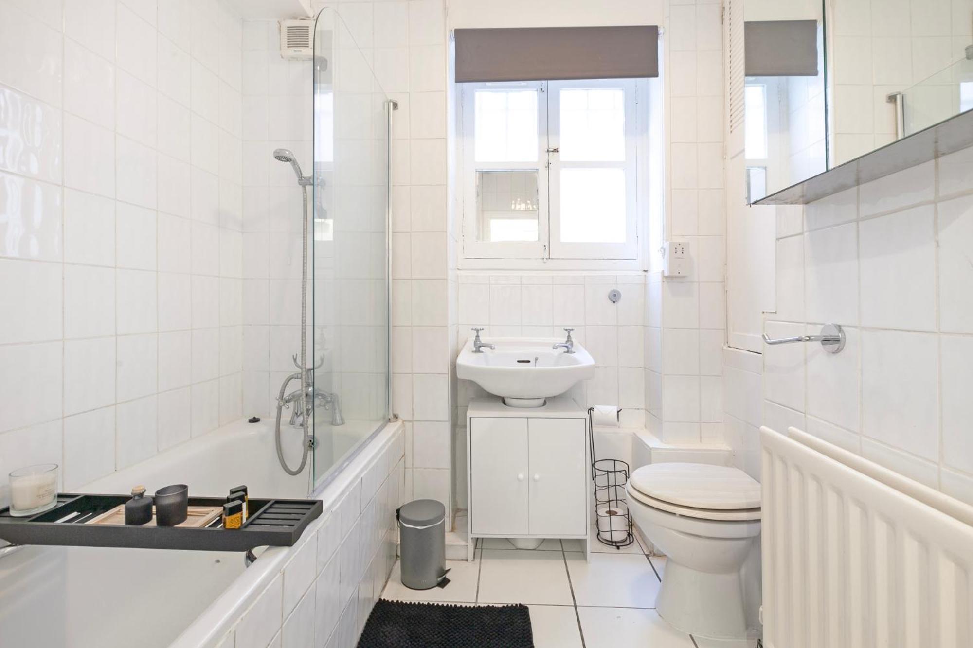 Beautiful One Bedroom Flat In Scott Ellis Gardens Лондон Экстерьер фото