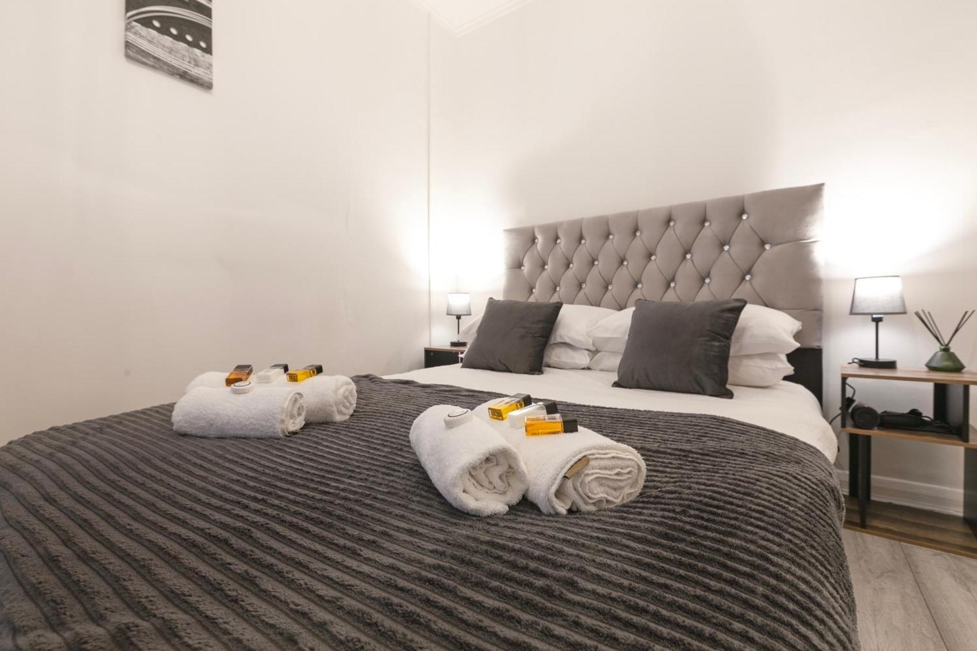 Beautiful One Bedroom Flat In Scott Ellis Gardens Лондон Экстерьер фото